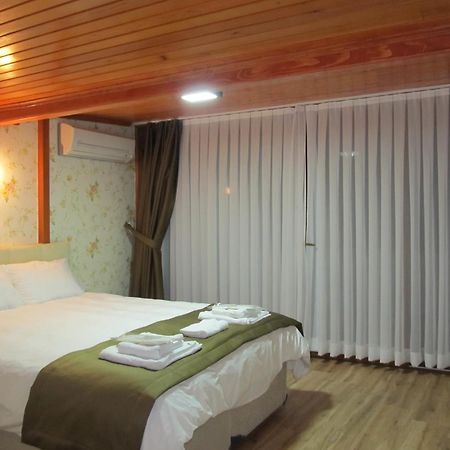 Buyukada Cinar Hotel (Adults Only) Adalar Chambre photo