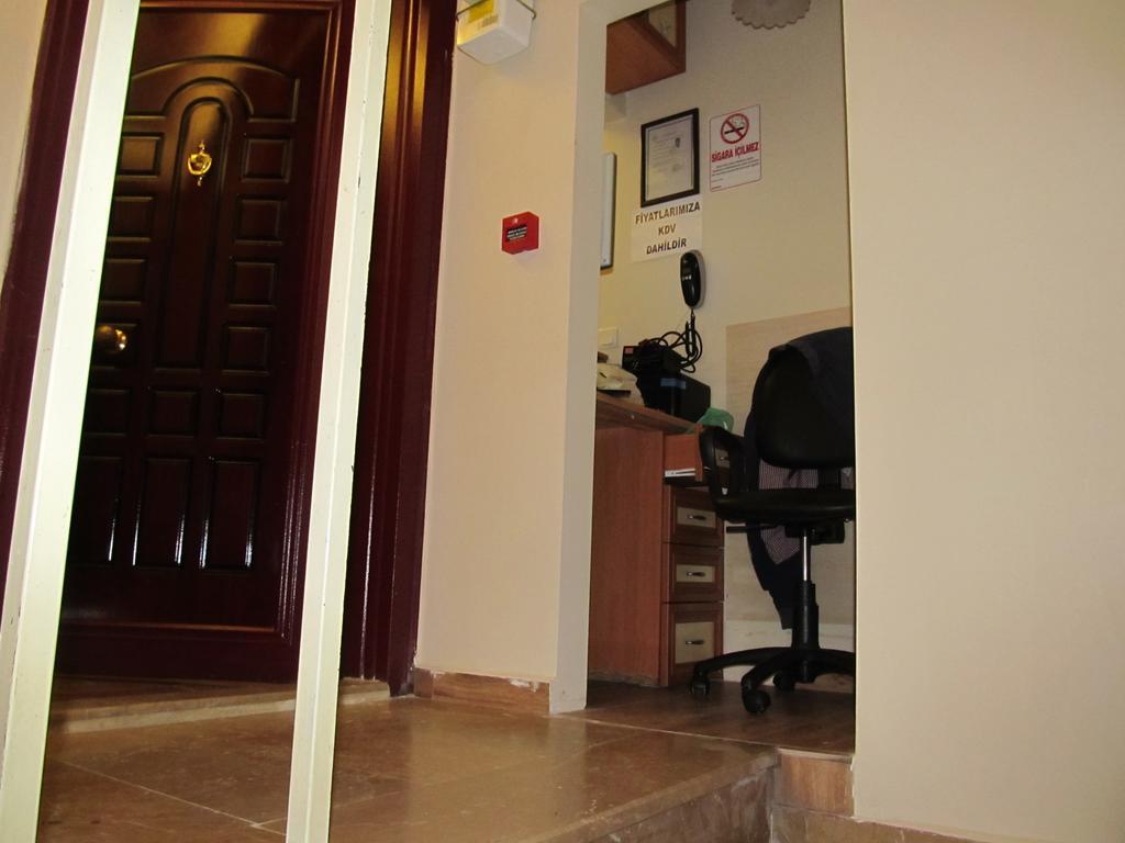 Buyukada Cinar Hotel (Adults Only) Adalar Extérieur photo